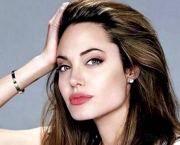 Maiores Polêmicas de Angelina Jolie (5)