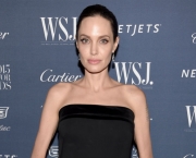 Angelina Jolie Está com Câncer (8)