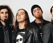 Banda System of a Down (2)