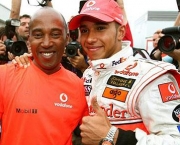 Pai de Lewis Hamilton (3)