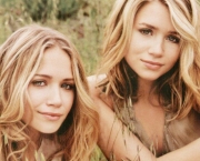 Quem sao Mary-Kate e Ashley Olsen (2)