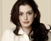 Anne Hathaway (16)