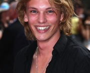 foto-jamie-campbell-bower-15