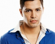 Jay-H-jay-hernandez-7838393-355-454