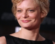 Actress Martha Plimpton attends the premiere of "Sweeney Todd: T