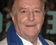 Robert Hardy (12)