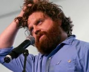 foto-zach-galifianakis-04